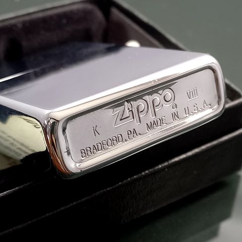 Bật Lửa Zippo Đồng Khối Mạ Chrome Bóng Trơn 2 Mặt Đời VIII La Mã Năm 1992 ZL550