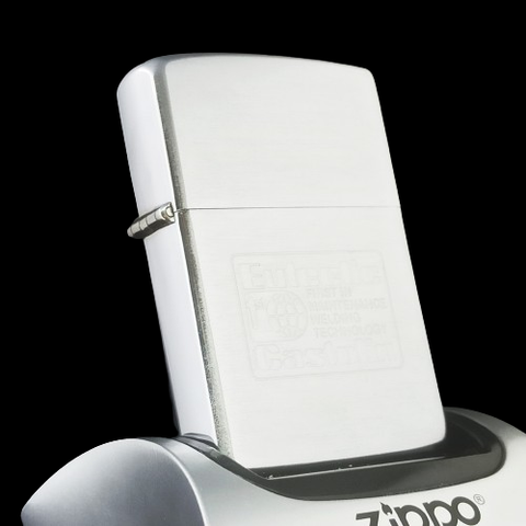 Bật Lửa Zippo Cổ Đồng Khối Mạ Chrome Phay Xước Chủ Đề Ăn Mòn Hiếm Gặp Năm 1979 Đời 3 Vạch Sắc ZC351