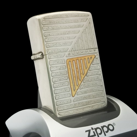 Bật Lửa Zippo Used Họa Tiết Thổ Cẩm Đắp Nổi Bạc Vàng Rất Hiếm Đời V La Mã Năm 1989 ZQHU7