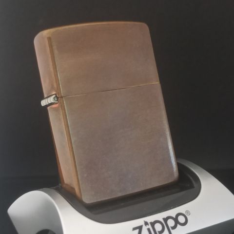 Bật Lửa Zippo Solid Copper Đồng Đỏ Nguyên Khối, Dòng Hiếm Gặp, Giá Trị Sưu Tầm Cao Năm 2003 ZQHU93