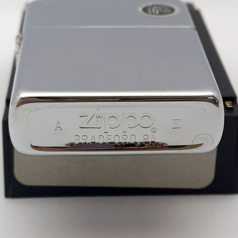 Bật Lửa Zippo Đồng Khối Mạ Chrome Trơn Bóng 2 Mặt Đời VI La Mã Năm 1990 ZL635