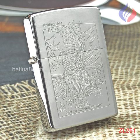 BẬT LỬA ZIPPO MẠ CHROME CHỦ ĐỀ NỮ ĐẠI BÀNG QUÂN SỰ HOA KỲ ĐỜI XIV LA MÃ SẢN XUẤT NĂM 1998 - ZL251