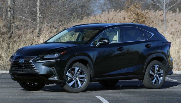 Giá Bảo dưỡng Lexus NX200T và NX300 cấp 60.000 Kilomet