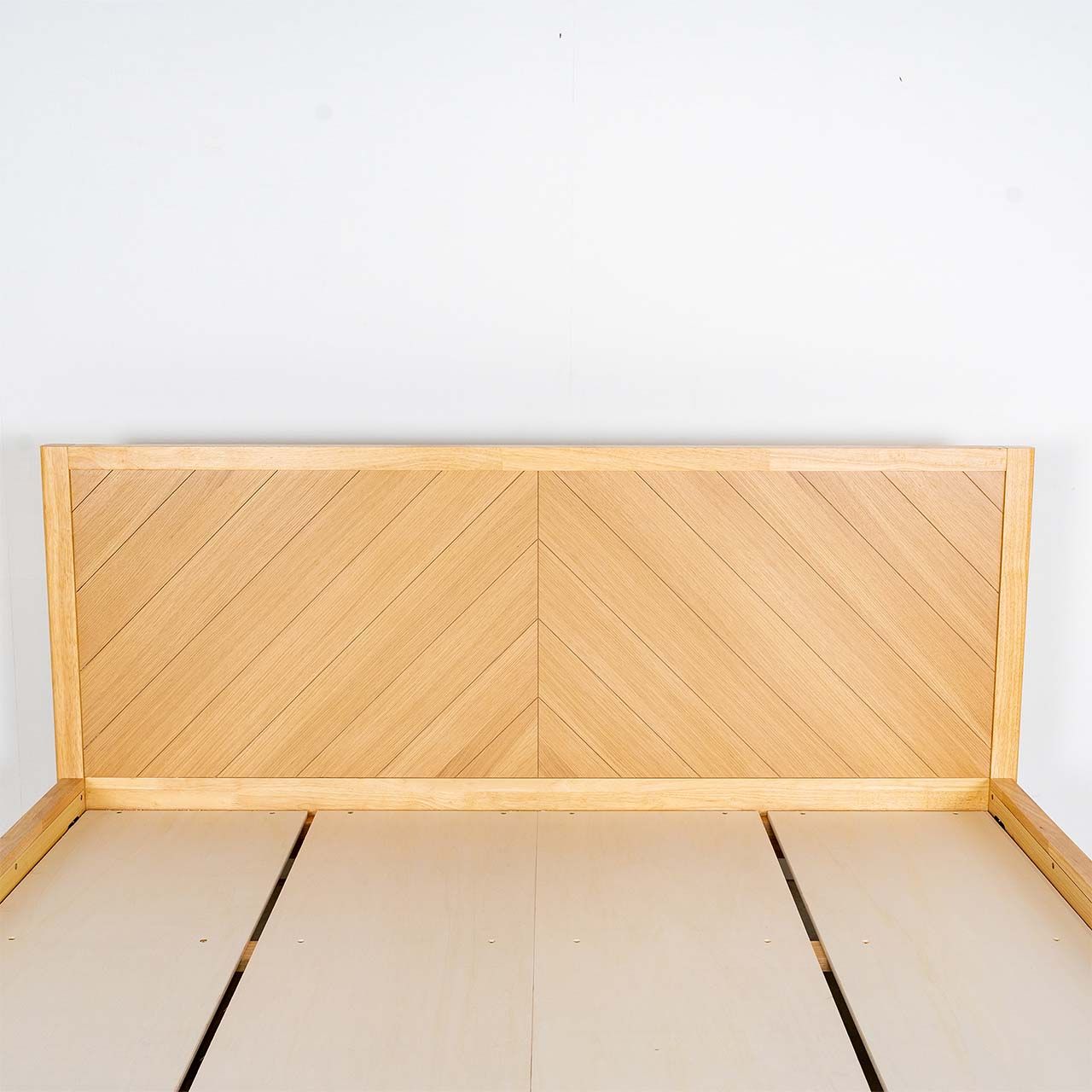 Giường Ngủ Gỗ Cao Su MOHO HOBRO 301