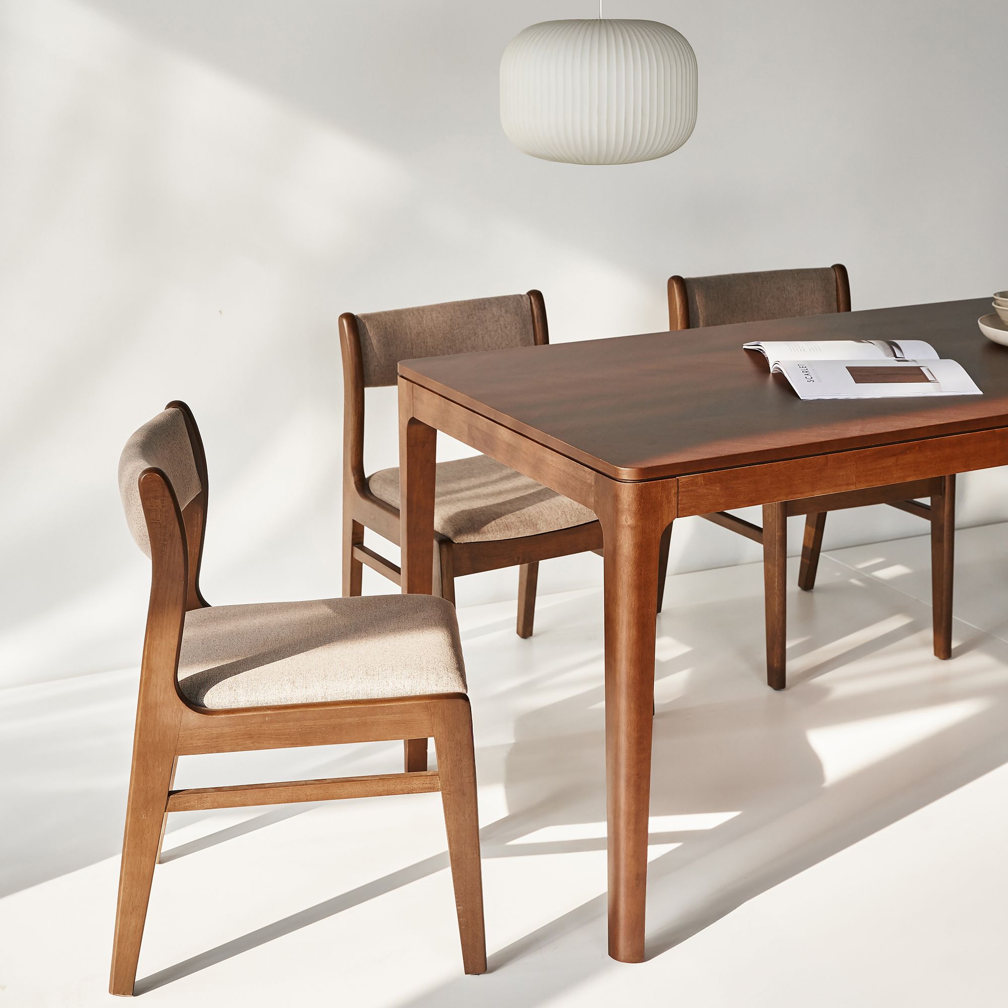 Bàn Ăn Gỗ Cao Su Tự Nhiên HOBRO 301 (Màu nâu 160)