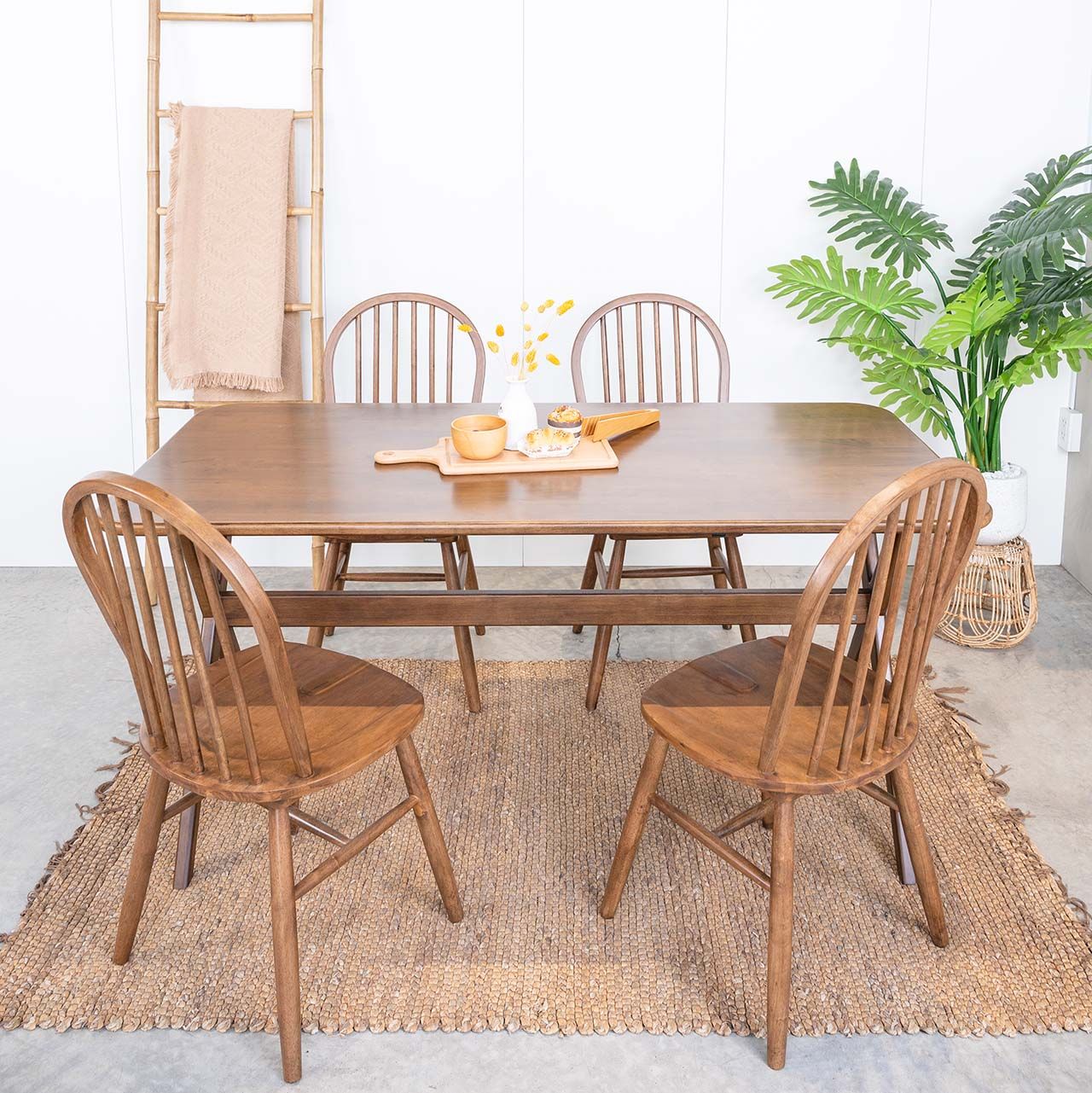 Bộ Bàn Ăn Gỗ Cao Su Tự Nhiên MOHO VLINE 602 (75cm)
