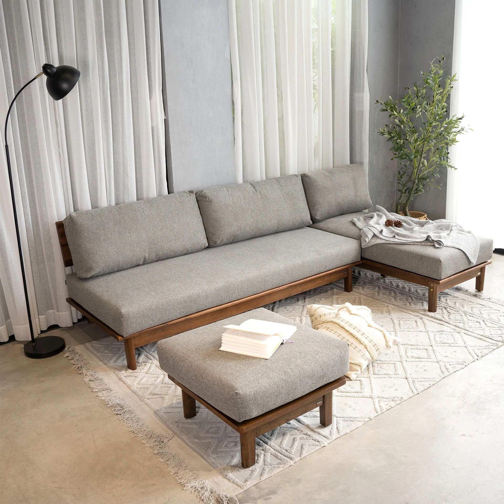 Ghế Sofa Góc Chữ L Gỗ Cao Su Tự Nhiên MOHO VLINE 601 Kèm Đôn