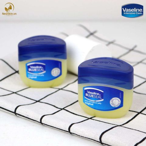 Sáp Dưỡng Da VASELINE BlueSeal Original 50ml