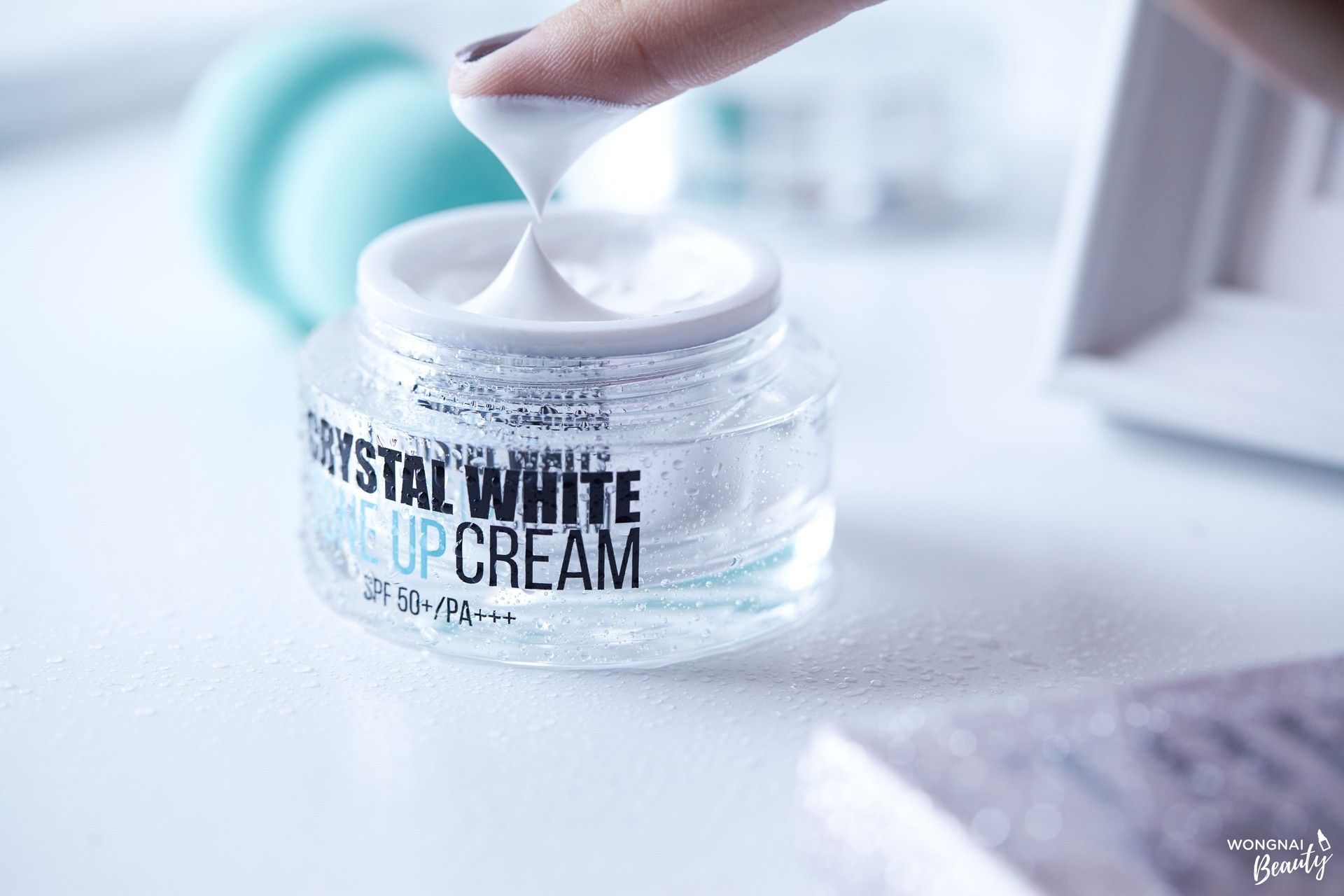 Kem Trắng Sáng Da Chống Nắng Crystal White SPF 50+ 30g