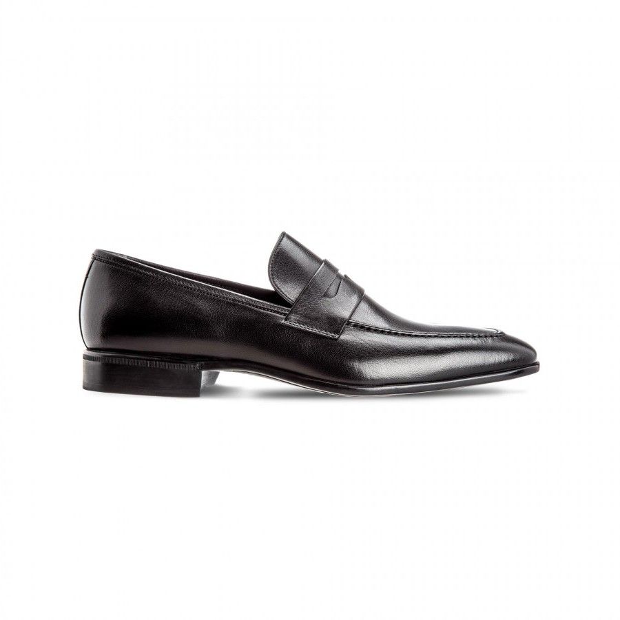 Giày nam kiểu Loafer Moreschi