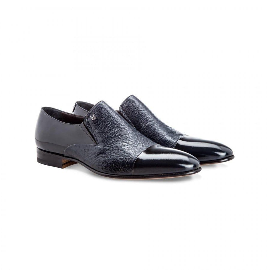 Giày nam kiểu Loafer Moreschi