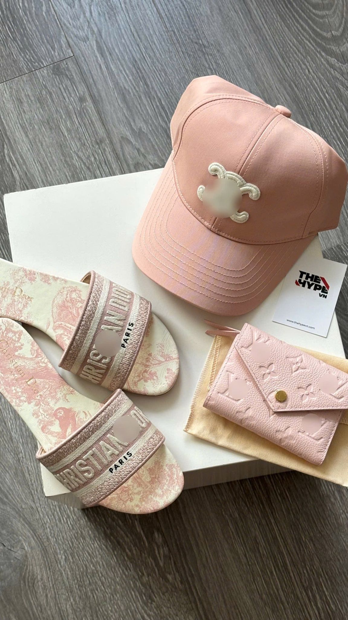 MŨ LƯỠI TRAI CELINE TRIOMPHE BASEBALL CAP (PINK)