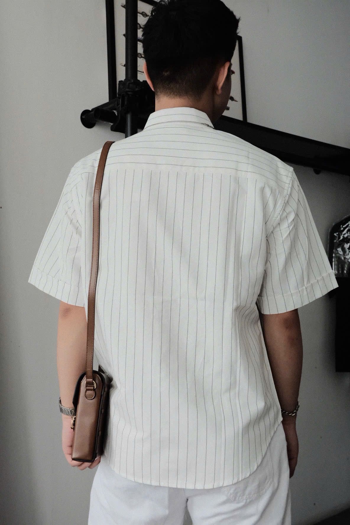 ÁO SƠ MI AMI PARIS STRIPE SHORT SLEEVE (WHITE)