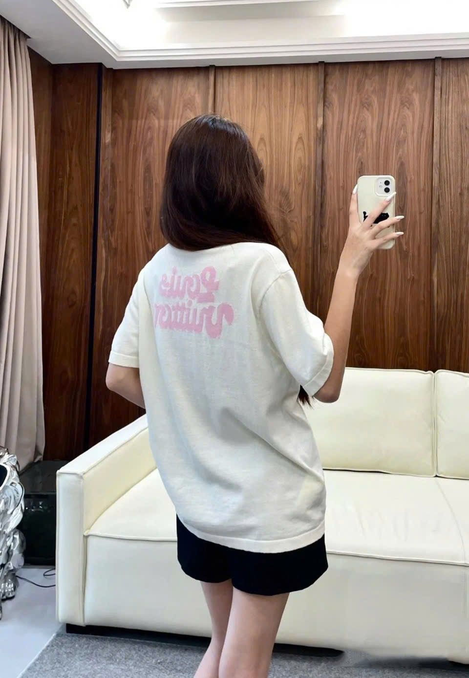 Áo Thun Louis Vuitton LV Flower Tyler (Egg Shell)