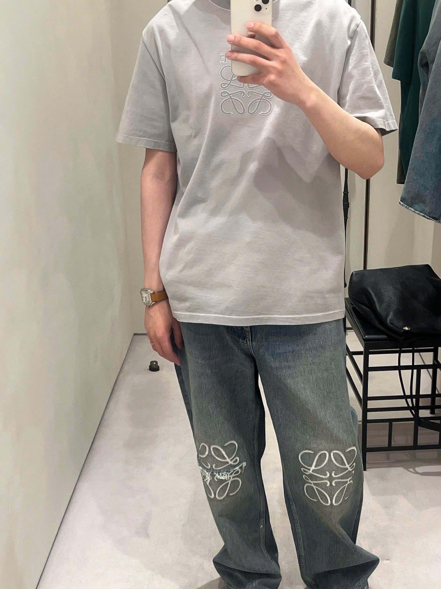 ÁO THUN LOEWE ANAGRAM LASER CUT (GREY)
