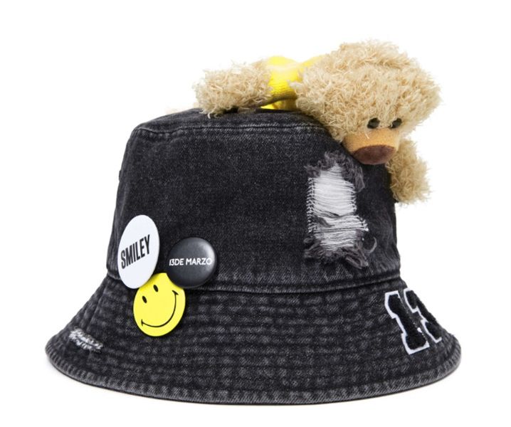 Nón 13DE MARZO Broken Pin Bucket Hat Best Quality