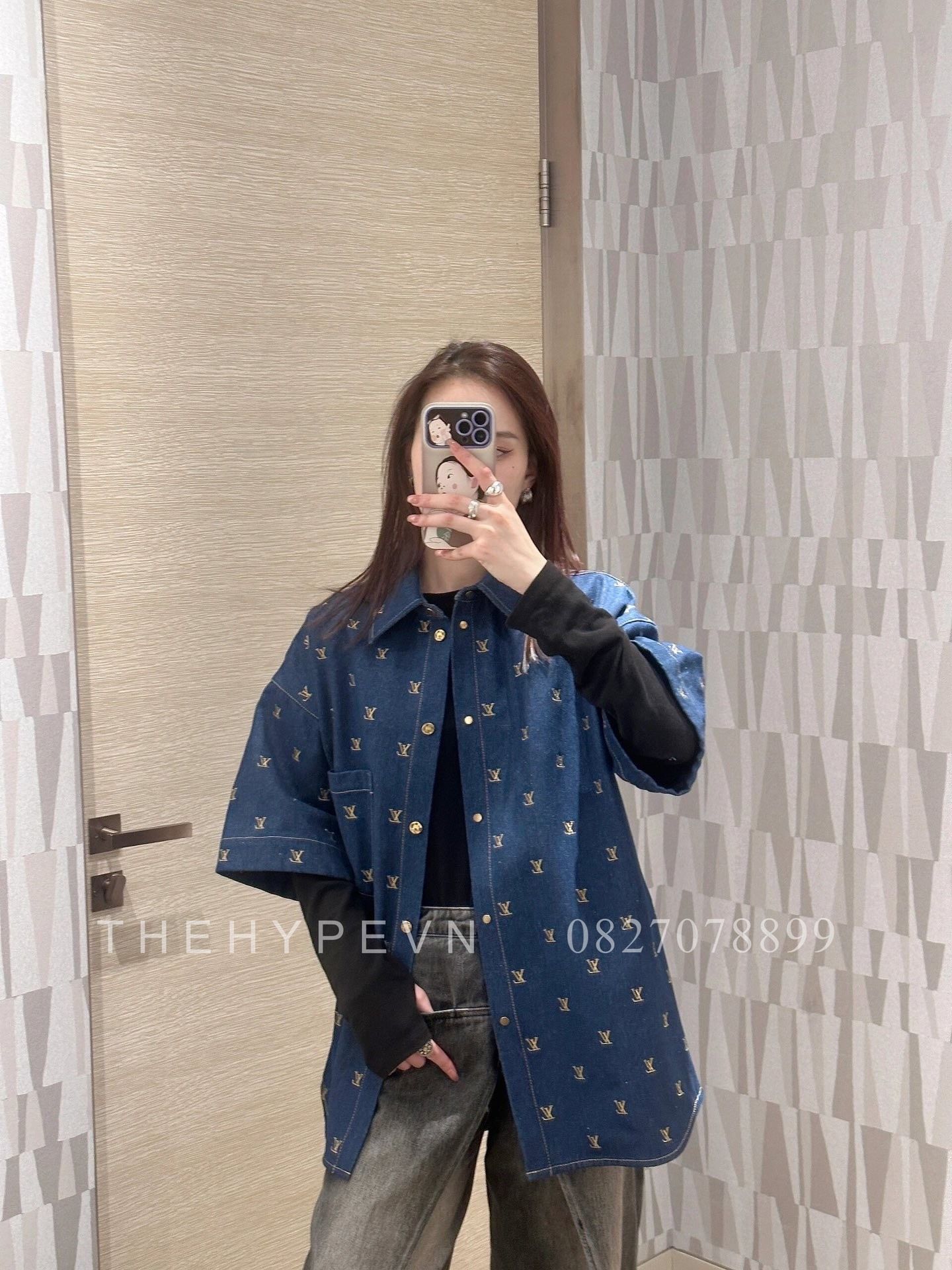 ÁO SƠ MI LOUIS VUITTON LV SIGNATURE GOLD MONOGRAM BLASON JACKET (BLUE DENIM)