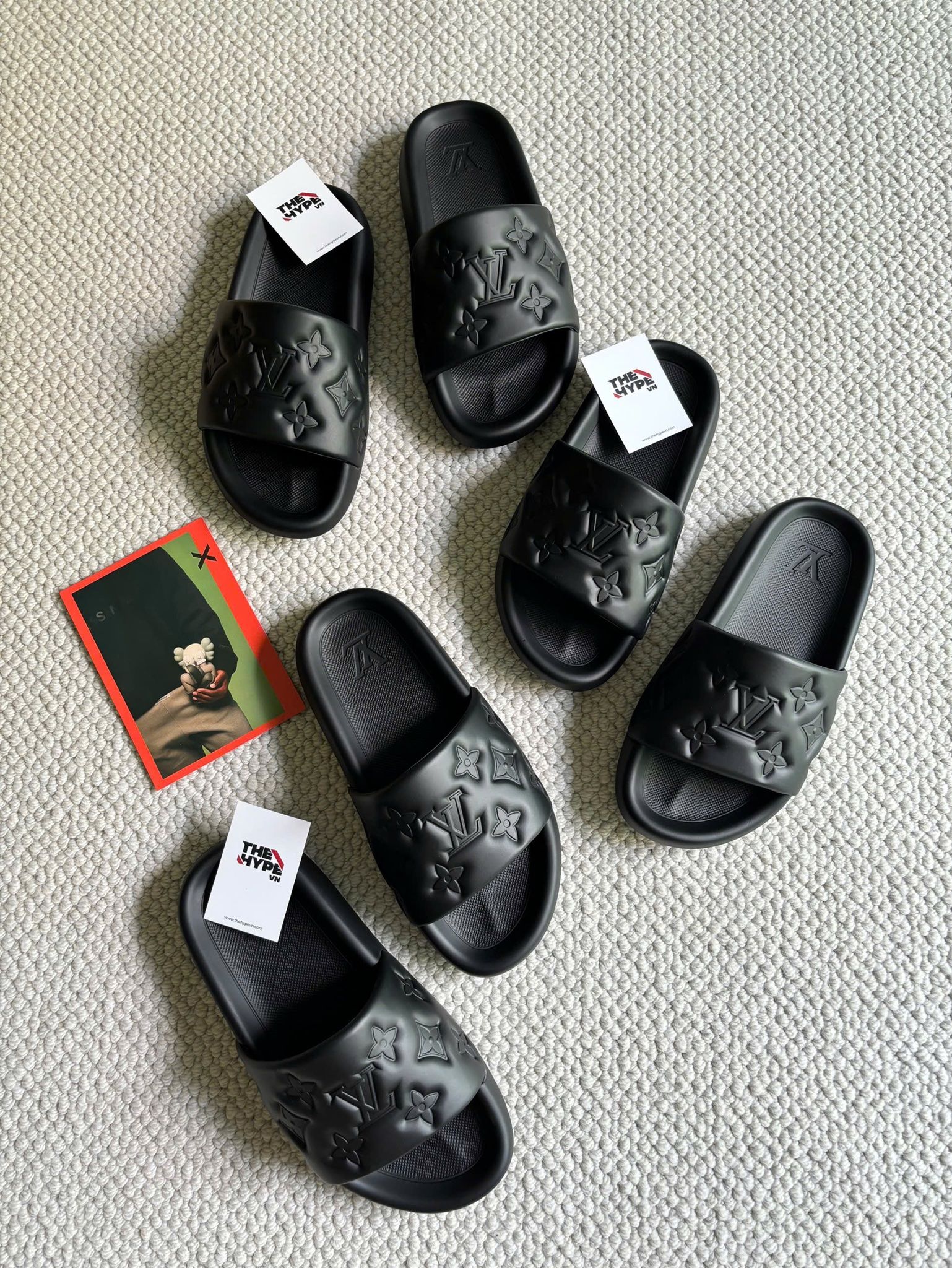 SLIDE LOUIS VUITTON LV WATERFRONT MULE (BLACK)