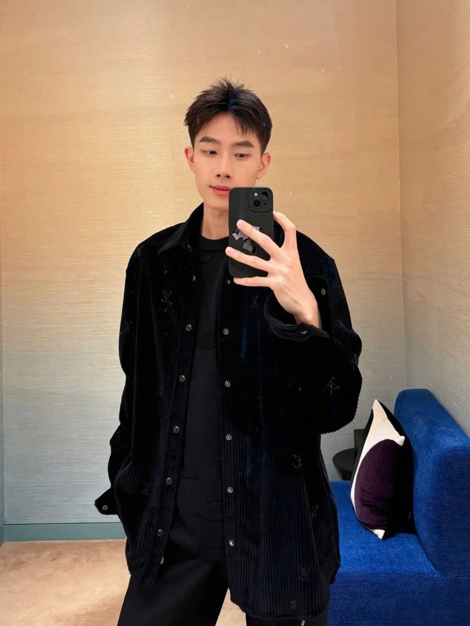 ÁO SƠ MI LOUIS VUITTON LV BLASON CORDUROY JACKET SHIRT (BLACK)