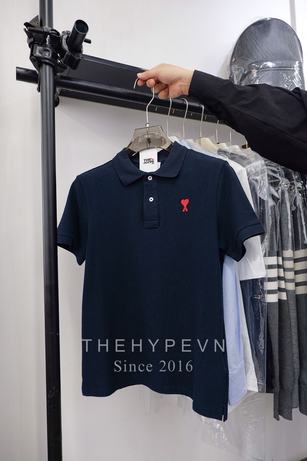 ÁO POLO AMI PARIS SMALL HEART LOGO COTTON (NAVY)
