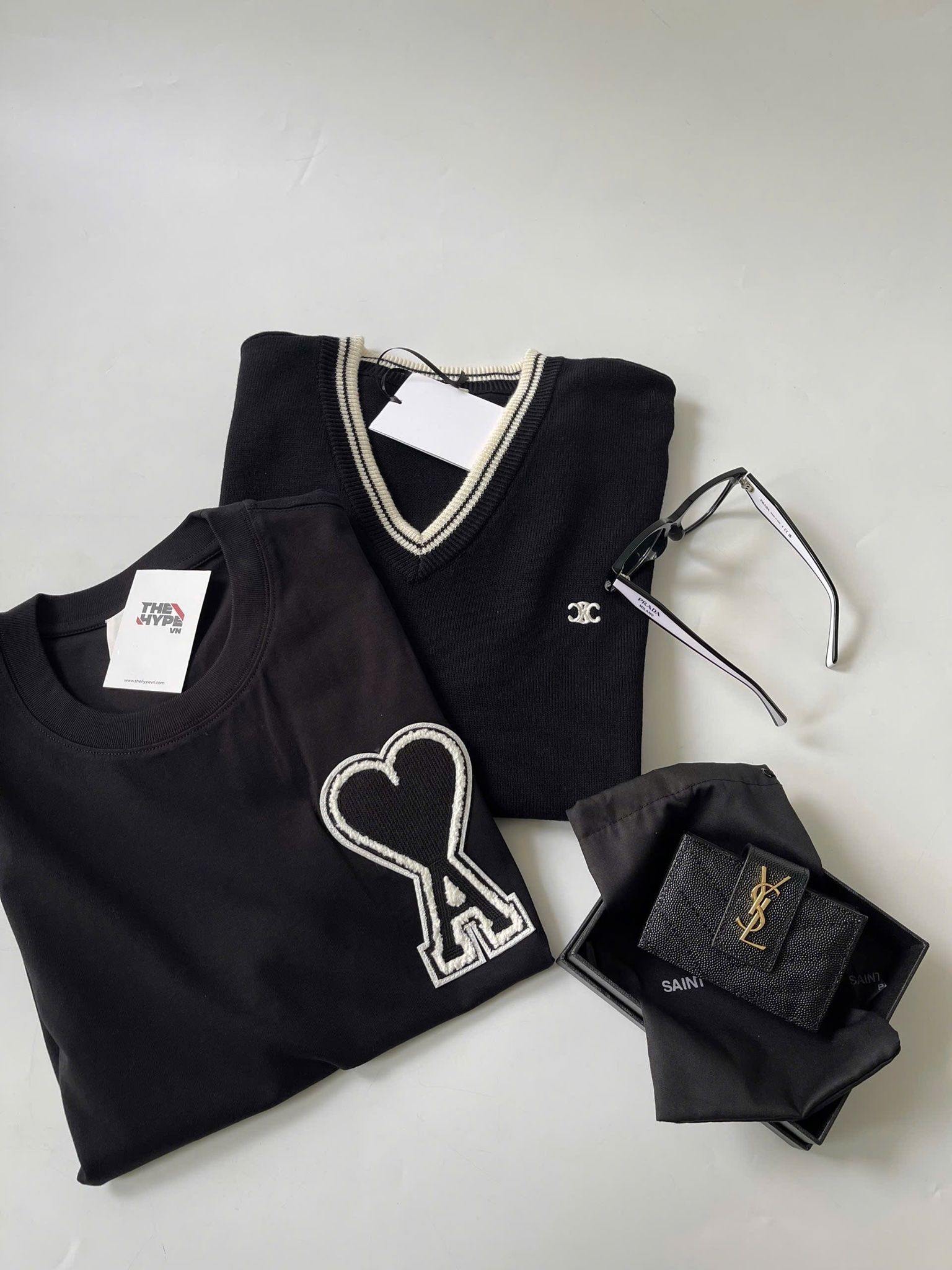 ÁO SWEATER CELINE TRIOMPHE V NECK WOOL (BLACK)