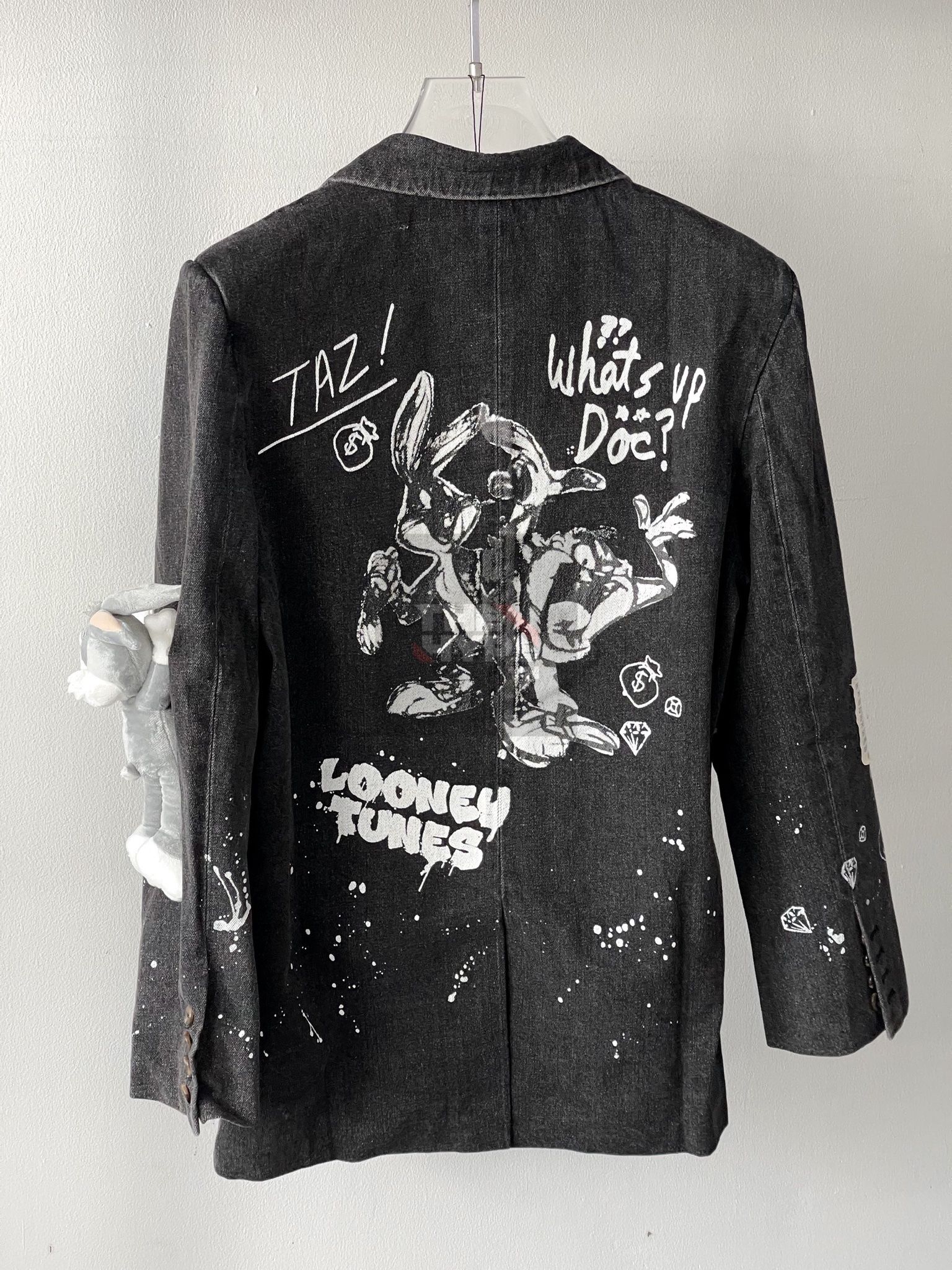 Áo Blazer 13De Marzo X Looney Tunes Bugs Bunny Splash Denim Suit Washed (Black) Best Quality