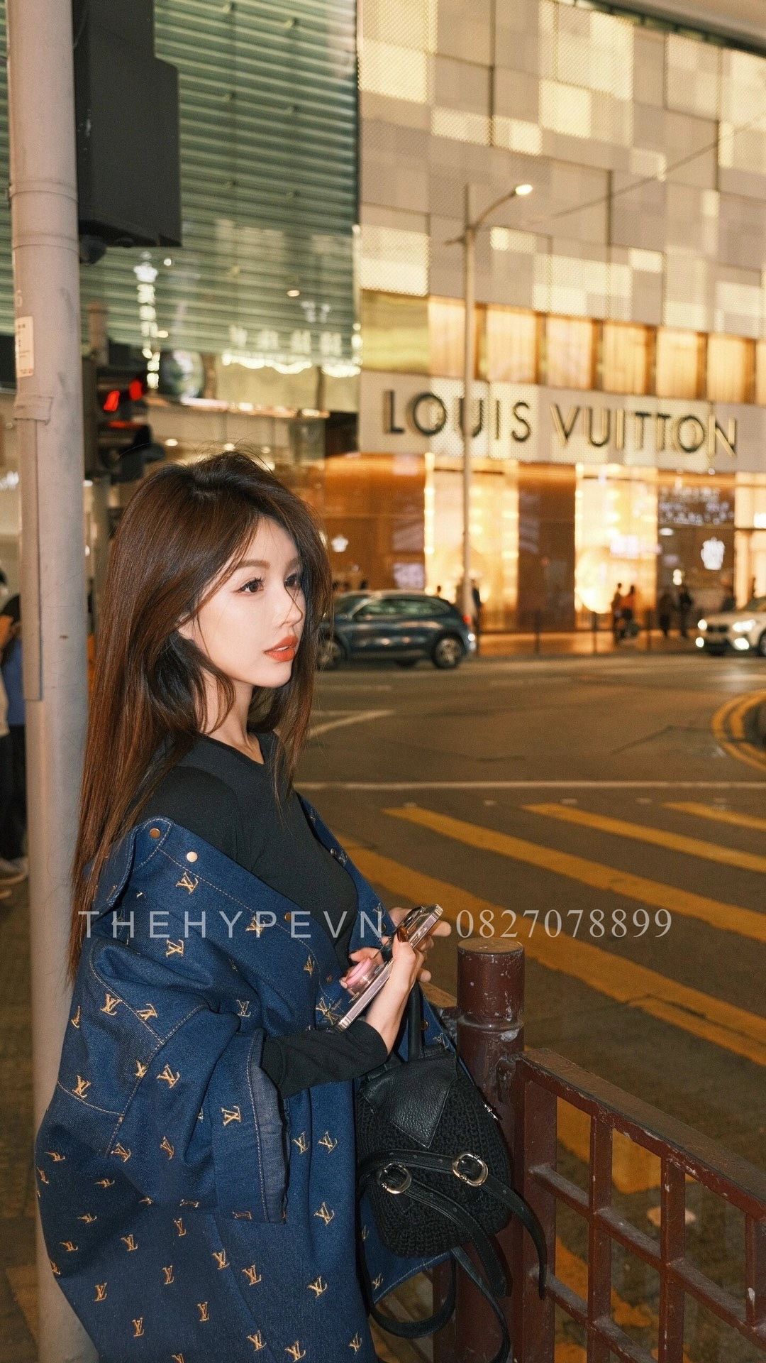 ÁO SƠ MI LOUIS VUITTON LV SIGNATURE GOLD MONOGRAM BLASON JACKET (BLUE DENIM)