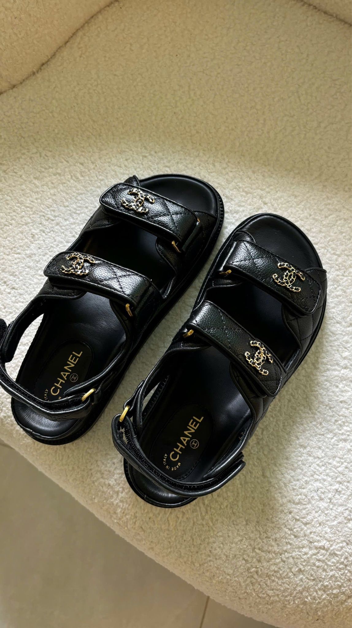 DÉP SANDAL CHANEL DAD LEATHER (BLACK)