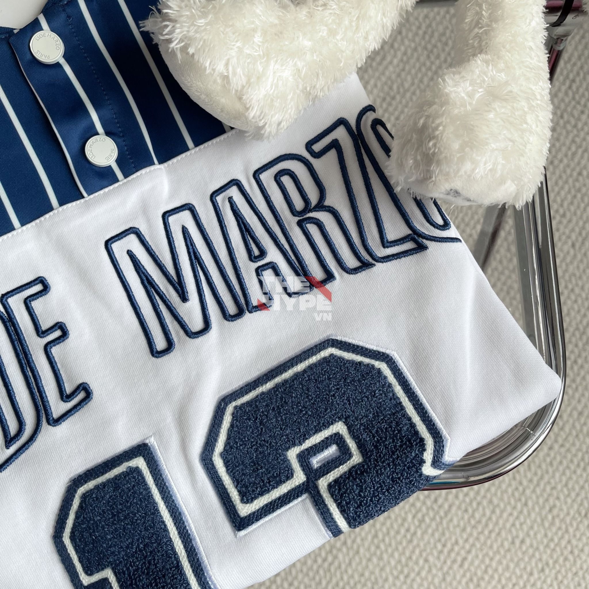 13DE MARZO TEE - Áo Thun Bear Baseball Fan (Bright White) Best Quality