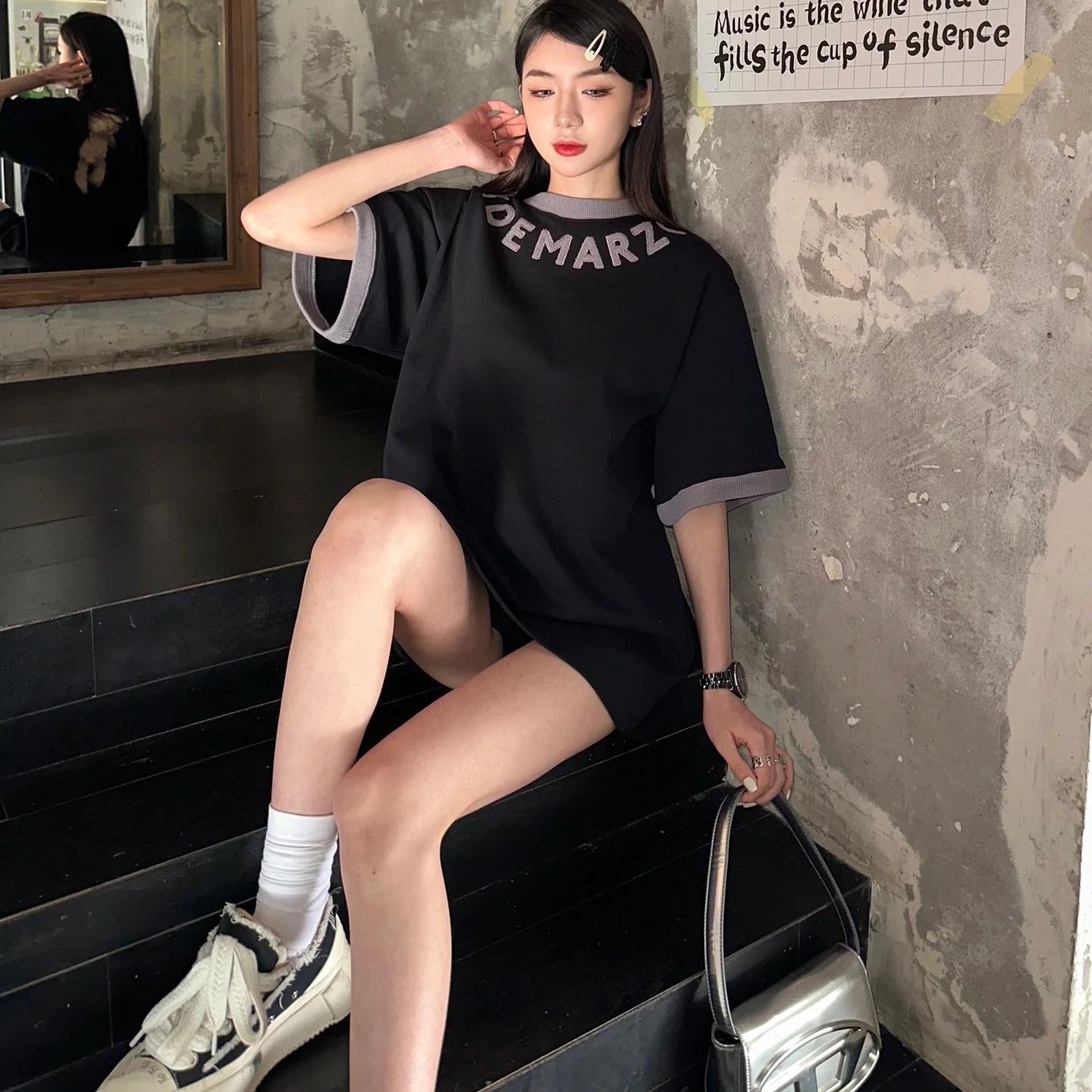Áo Thun 13De Marzo Round Neck Knit Logo (Black) Best Quality