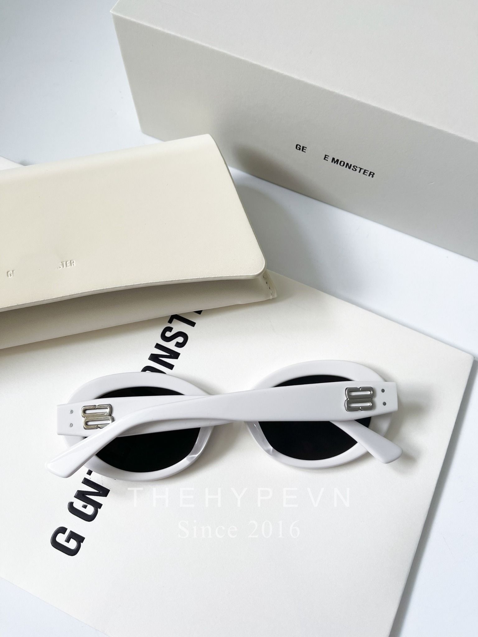 KÍNH GENTLE GM LA MODE W2 (TRẮNG)