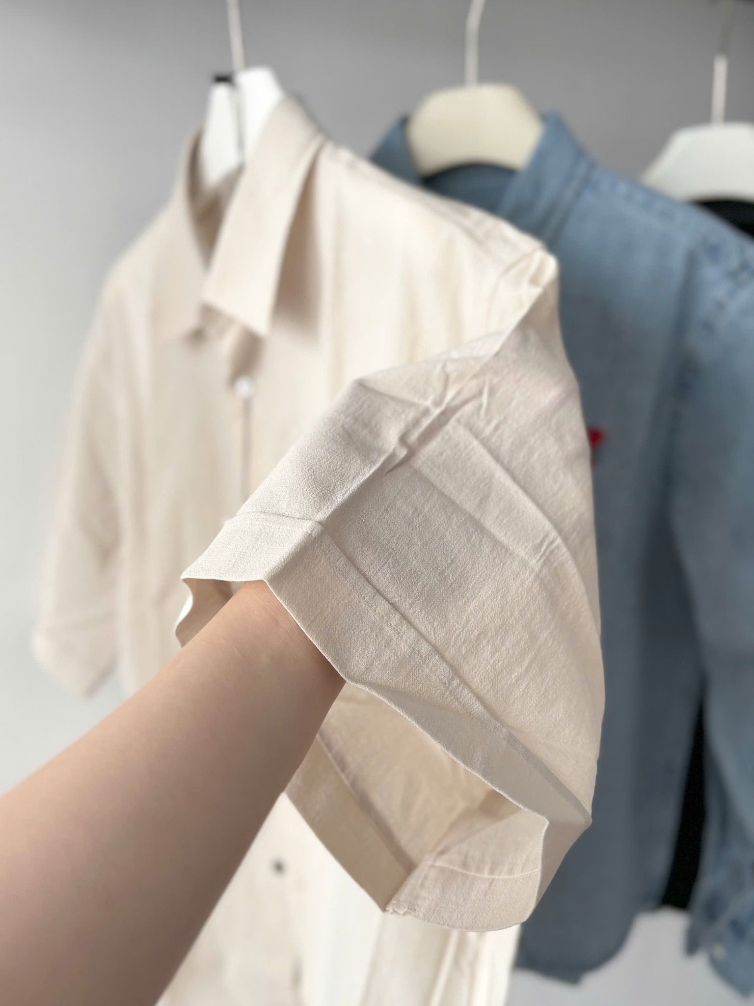 ÁO SƠ MI AMI PARIS STITCHING POCKET (NEUTRAL)