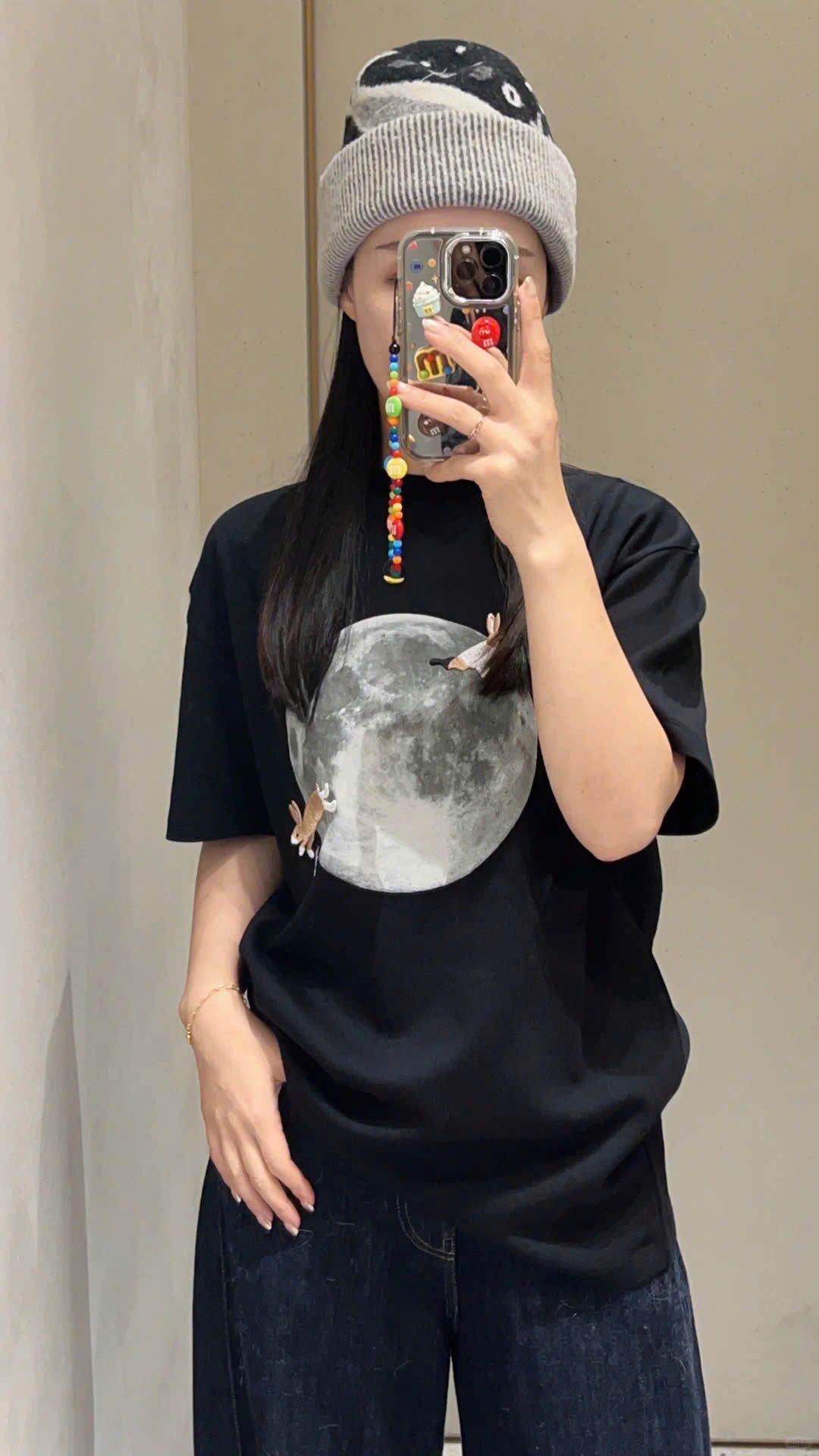 ÁO THUN LOEWE BUNNIES MOON (BLACK)