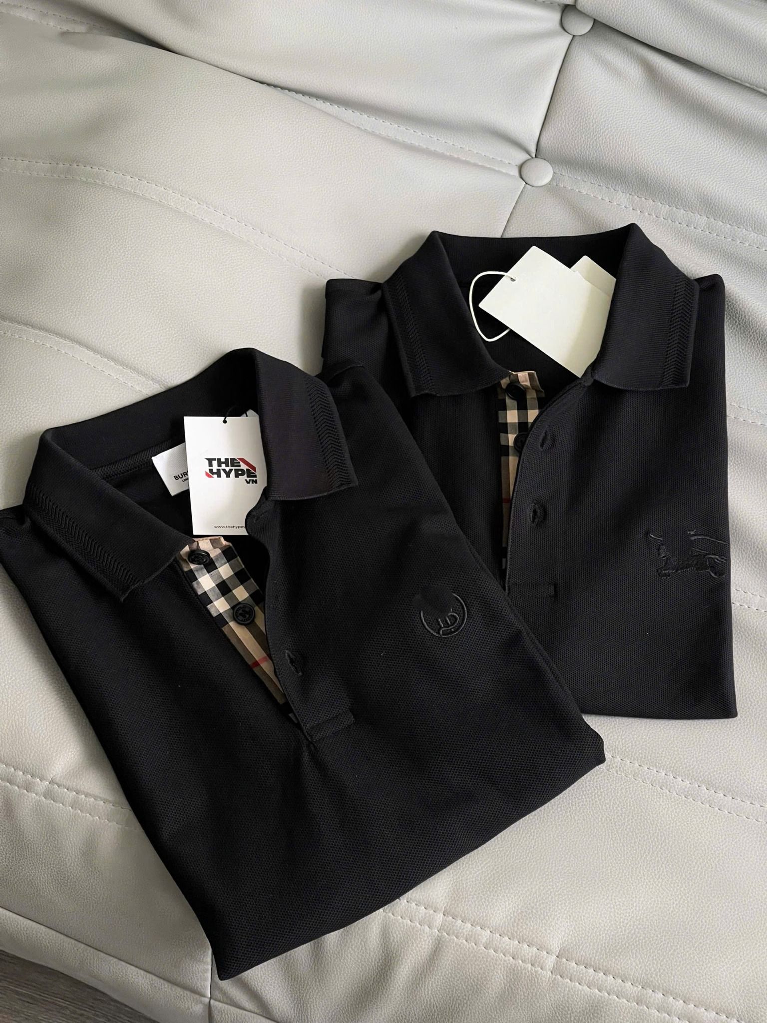 ÁO POLO BURBERRY BBR EQUESTRIAN KNIGHT (BLACK)