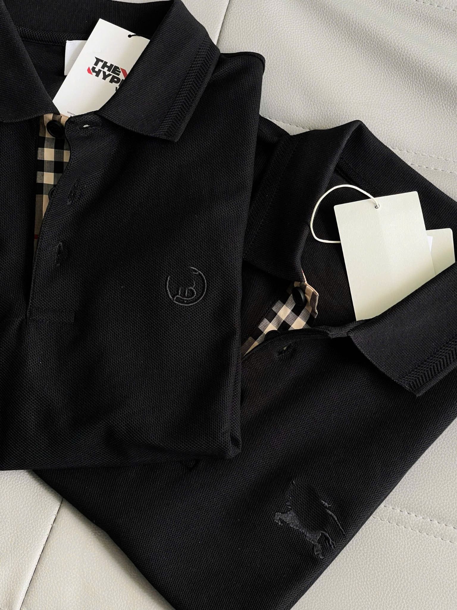 ÁO POLO BURBERRY BBR EQUESTRIAN KNIGHT (BLACK)