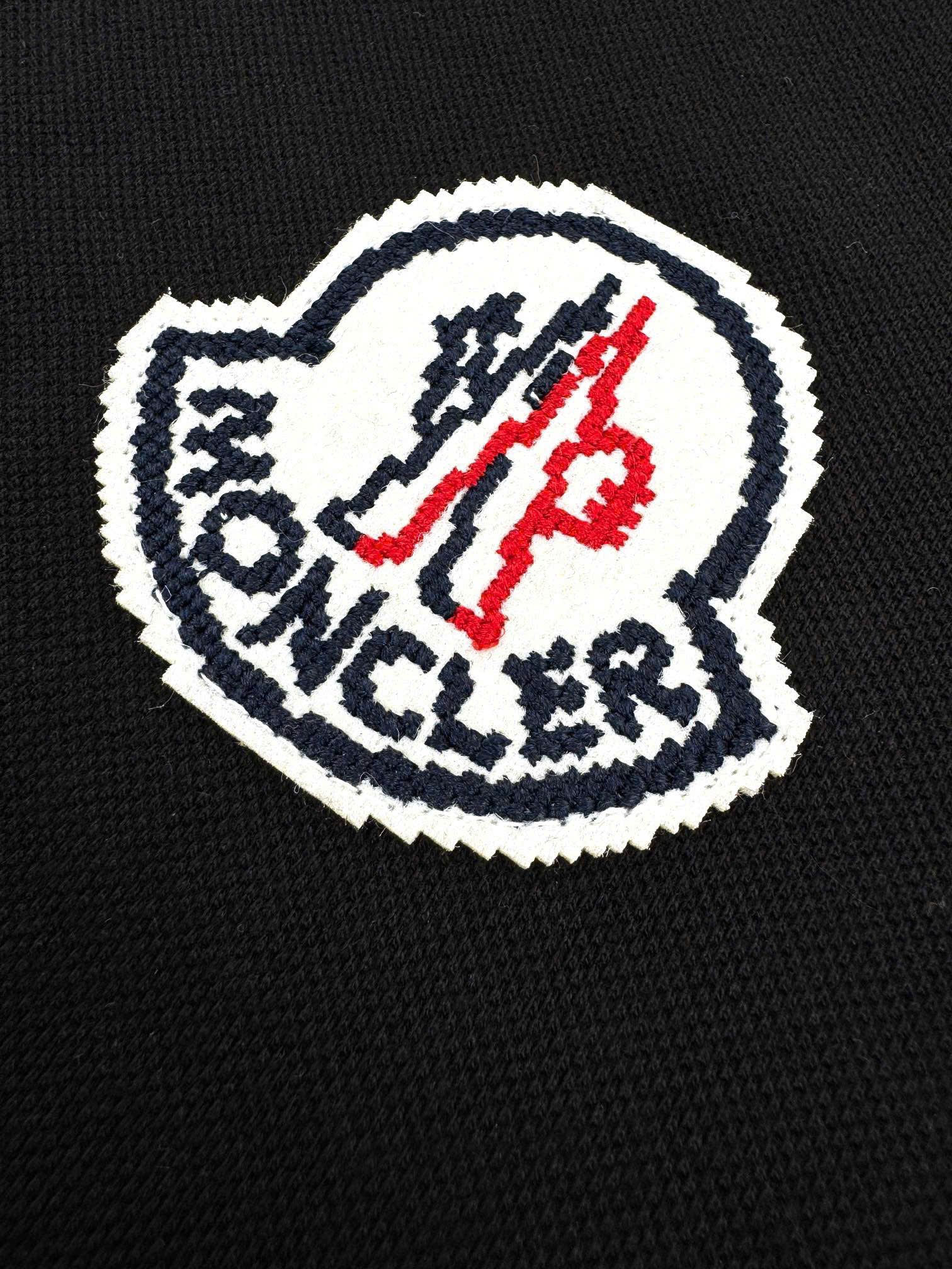 ÁO POLO MONCLER BIG LOGO ON CHEST (BLACK)