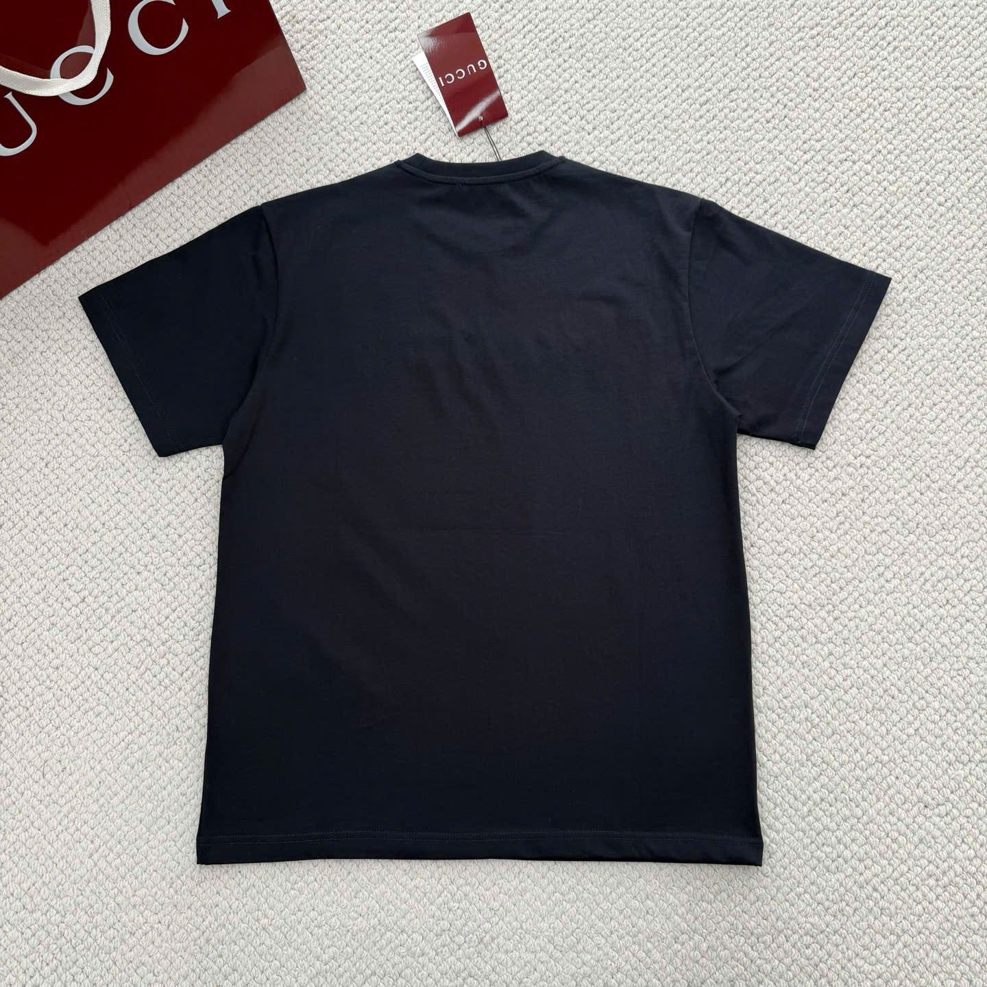 ÁO THUN GUCCI GC WEB BANNER PRINT (NAVY)
