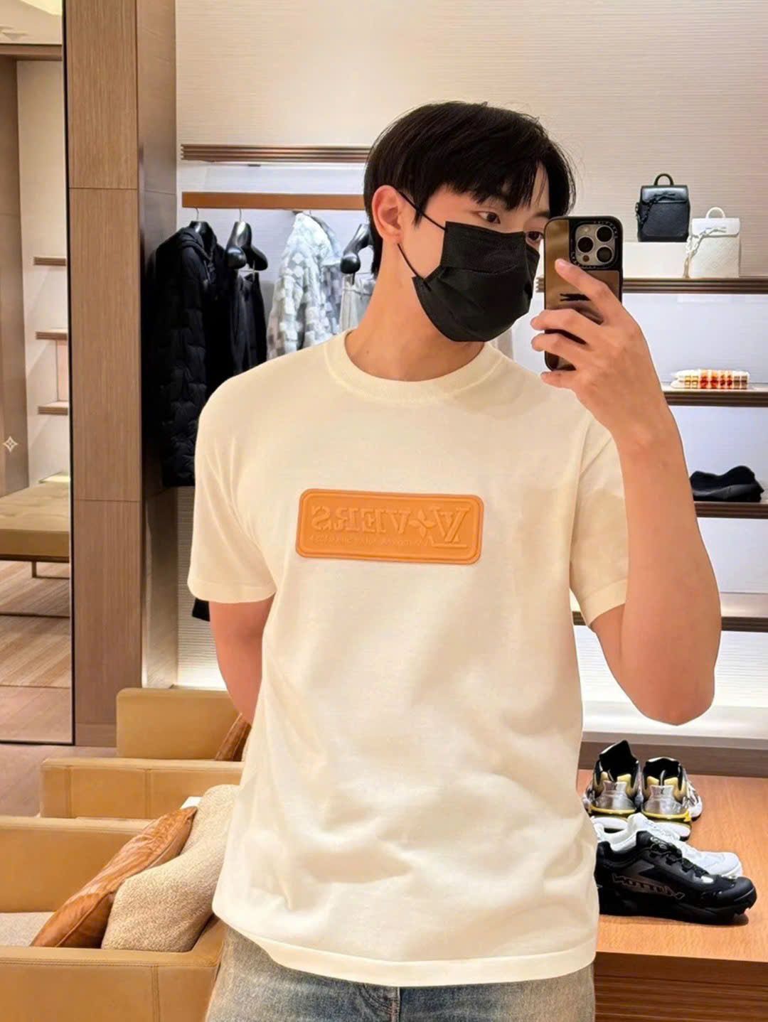 ÁO THUN LOUIS VUITTON LV VVN PATCH BROWN (WHITE)