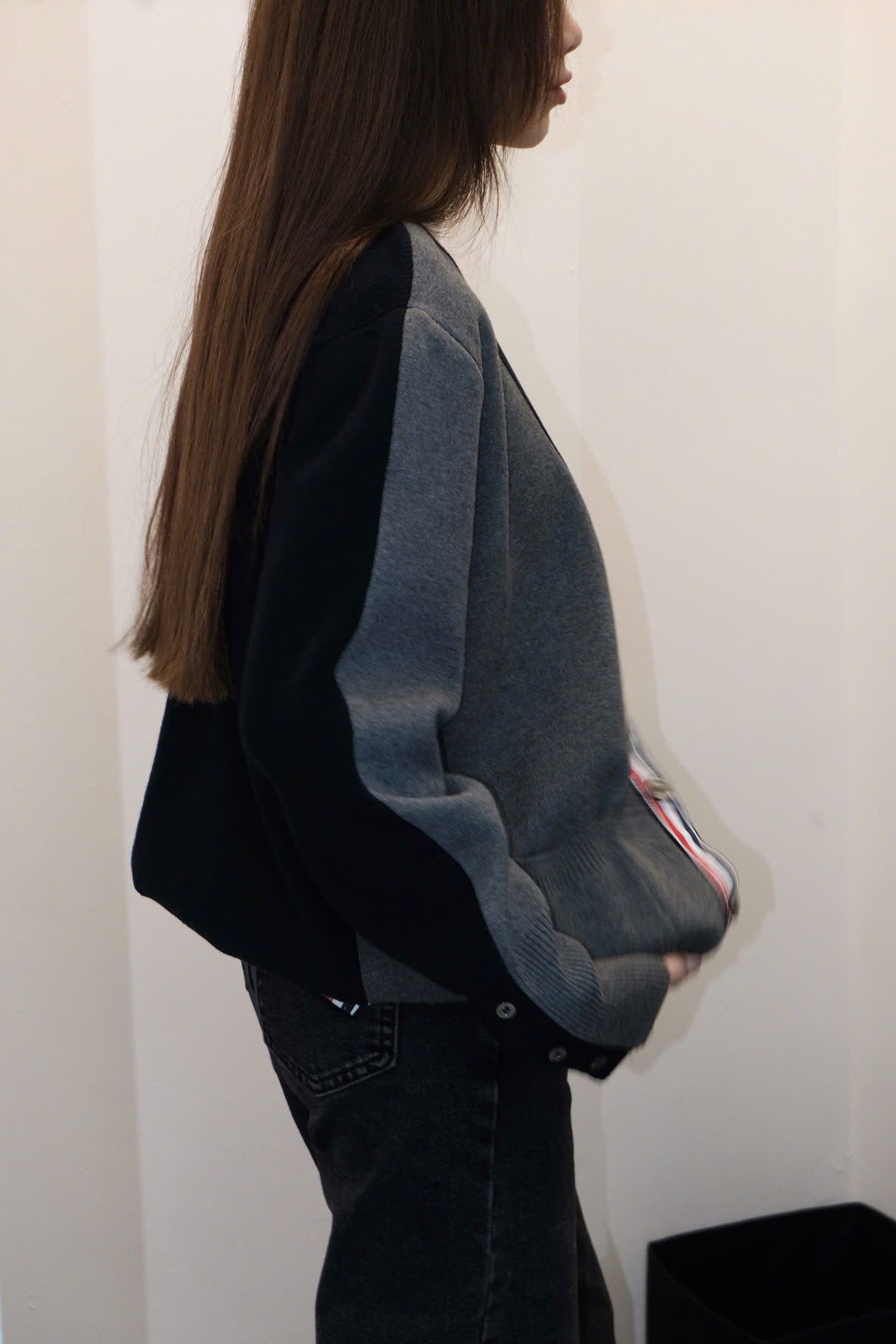 ÁO CARDIGAN THOM BROWNE TB 2 IN 1 HALF (GRAY BLACK)