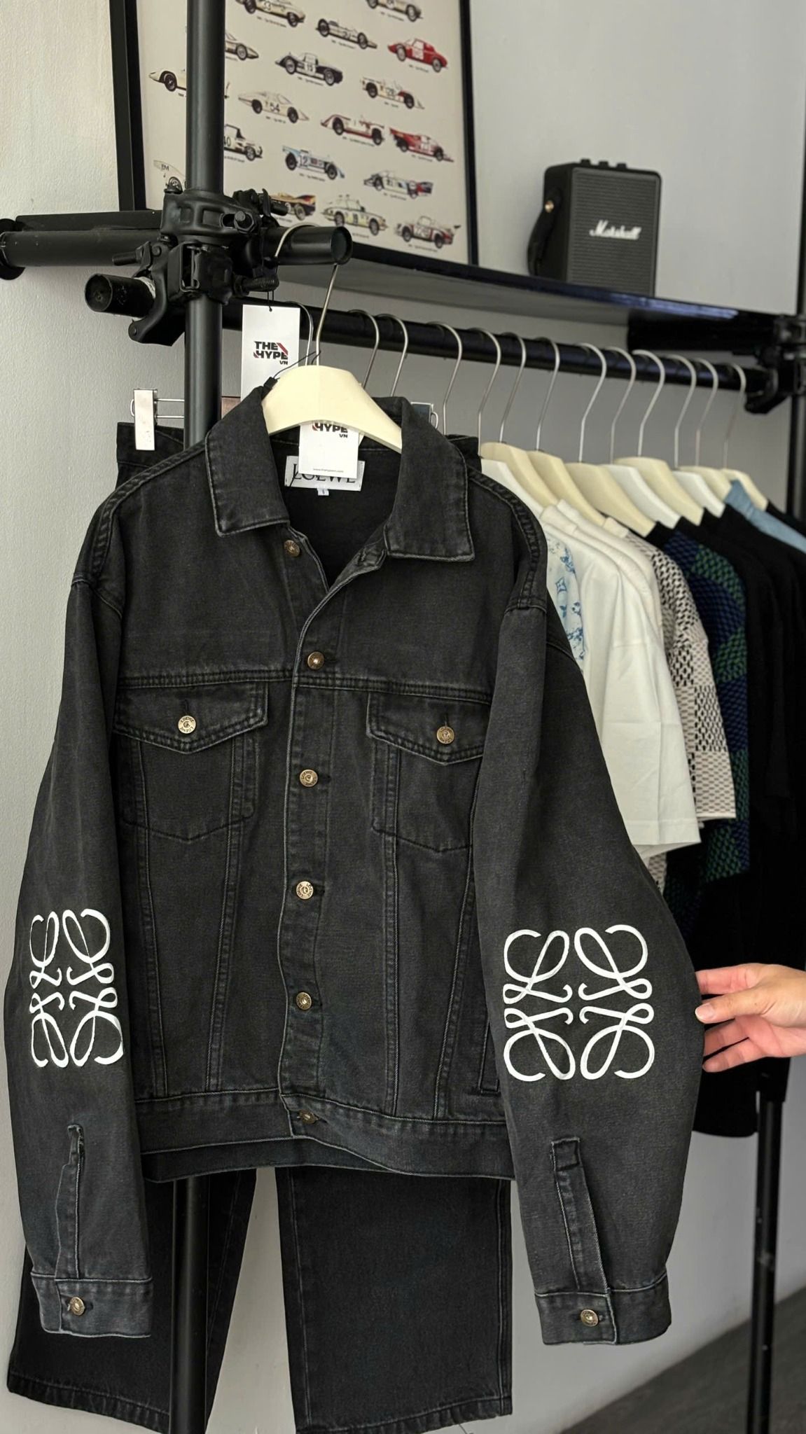 ÁO KHOÁC LOEWE DENIM ANAGRAM LOGO (BLACK)