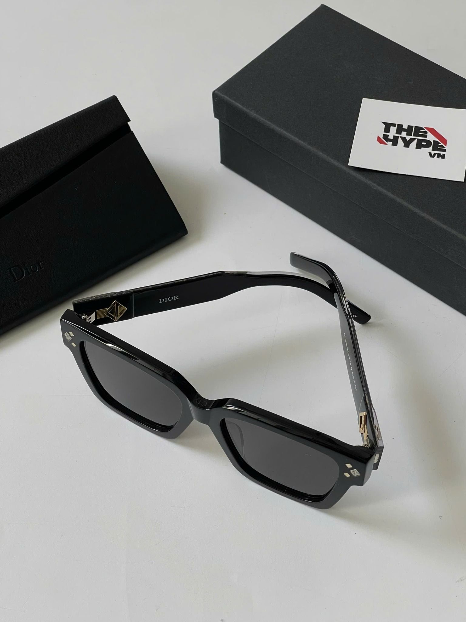 KÍNH DIOR DIAMOND SUNGLASSES (BLACK)