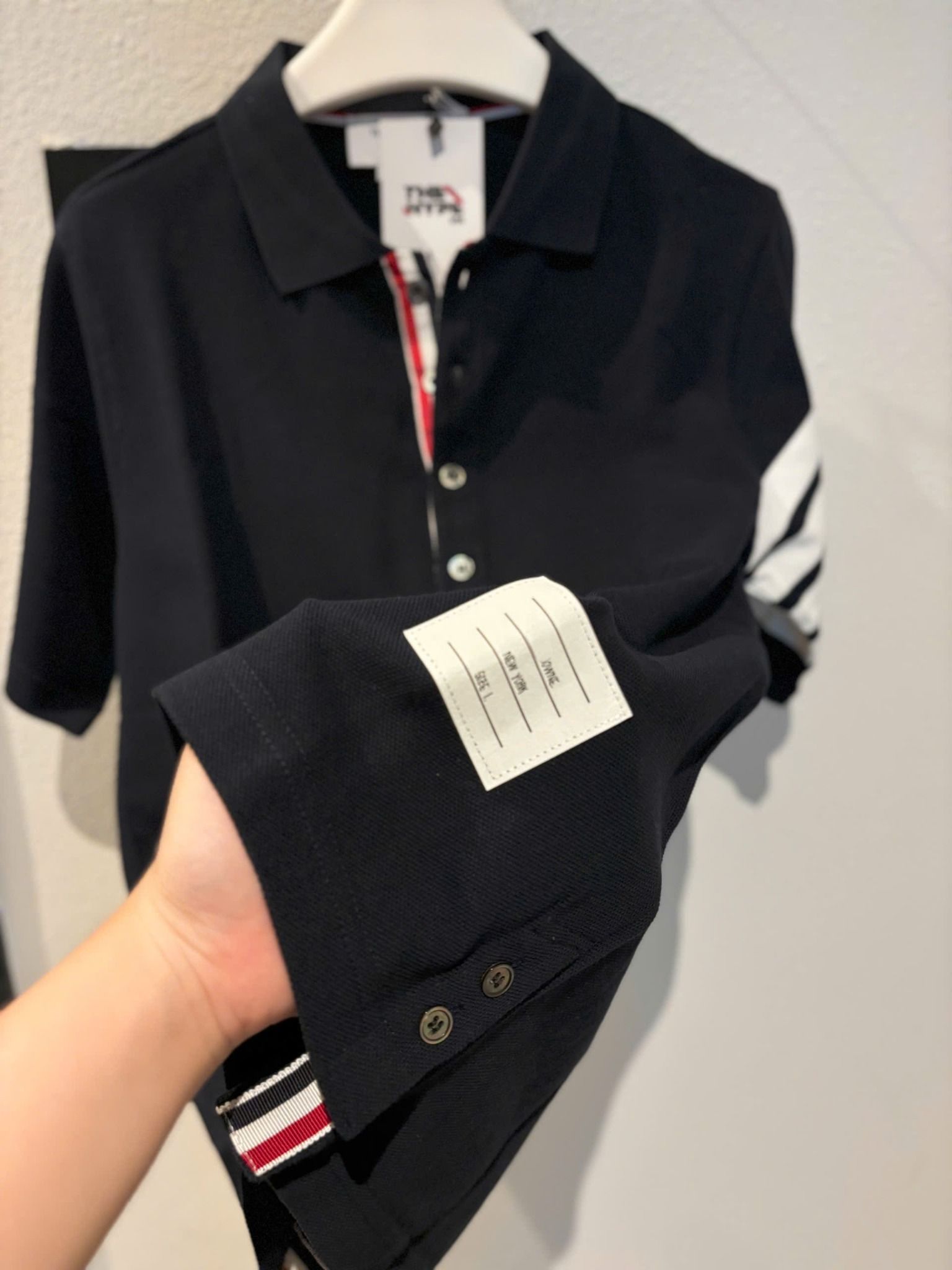 ÁO POLO THOM BROWNE 4 BAR STRIPE (NAVY)