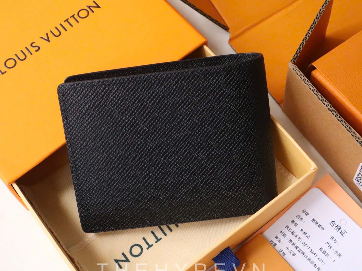 VÍ NGẮN LOUIS VUITTON LV TAIGA (BLACK)