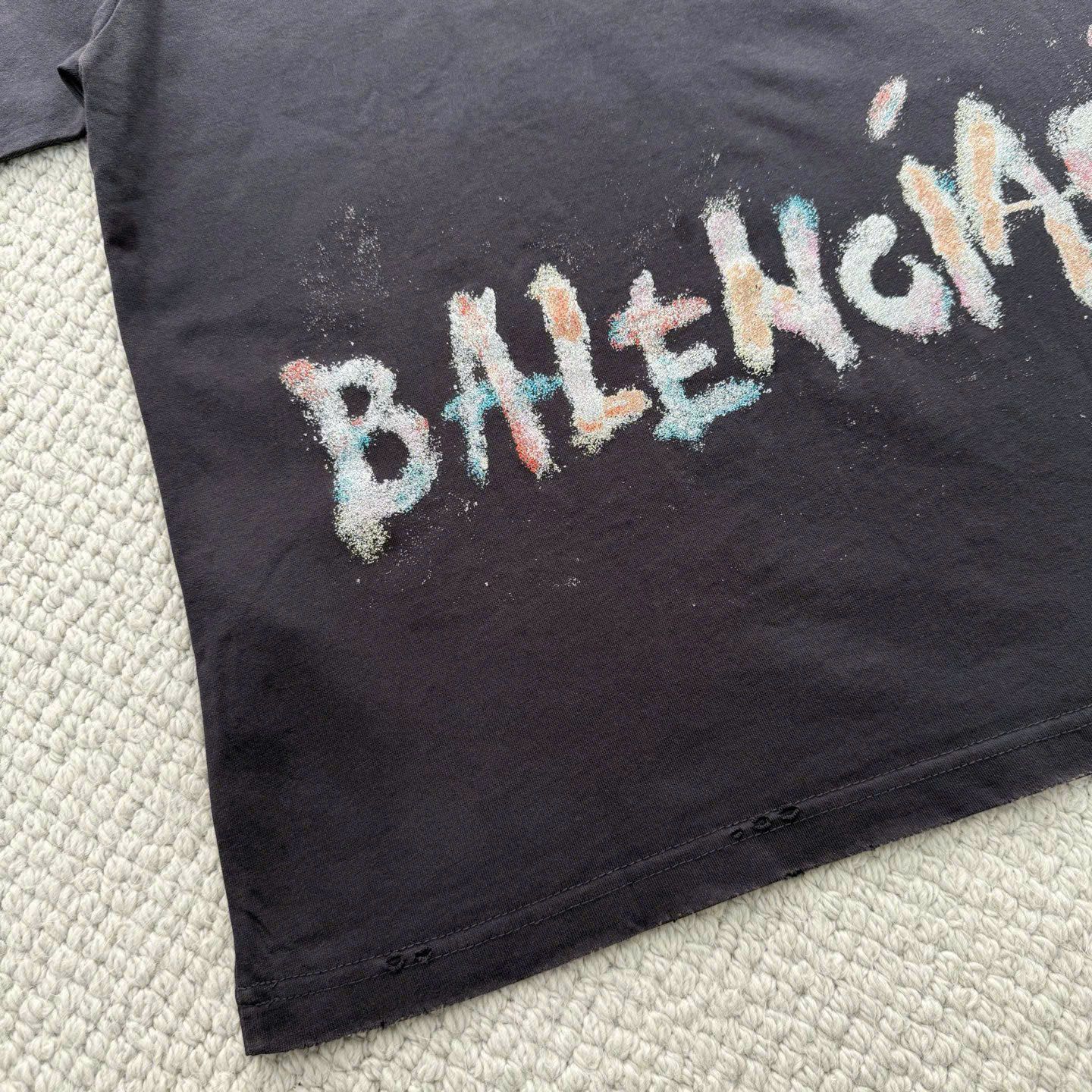 ÁO THUN BALENCIAGA BLCG NAIL POLISH (BLACK)