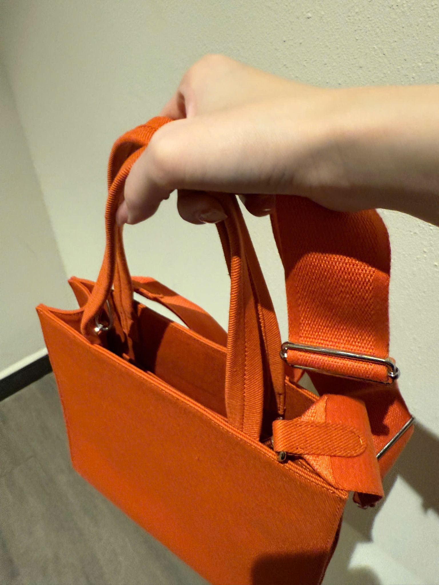 TÚI PRADA DRILL HANDLE BAG (ORANGE)
