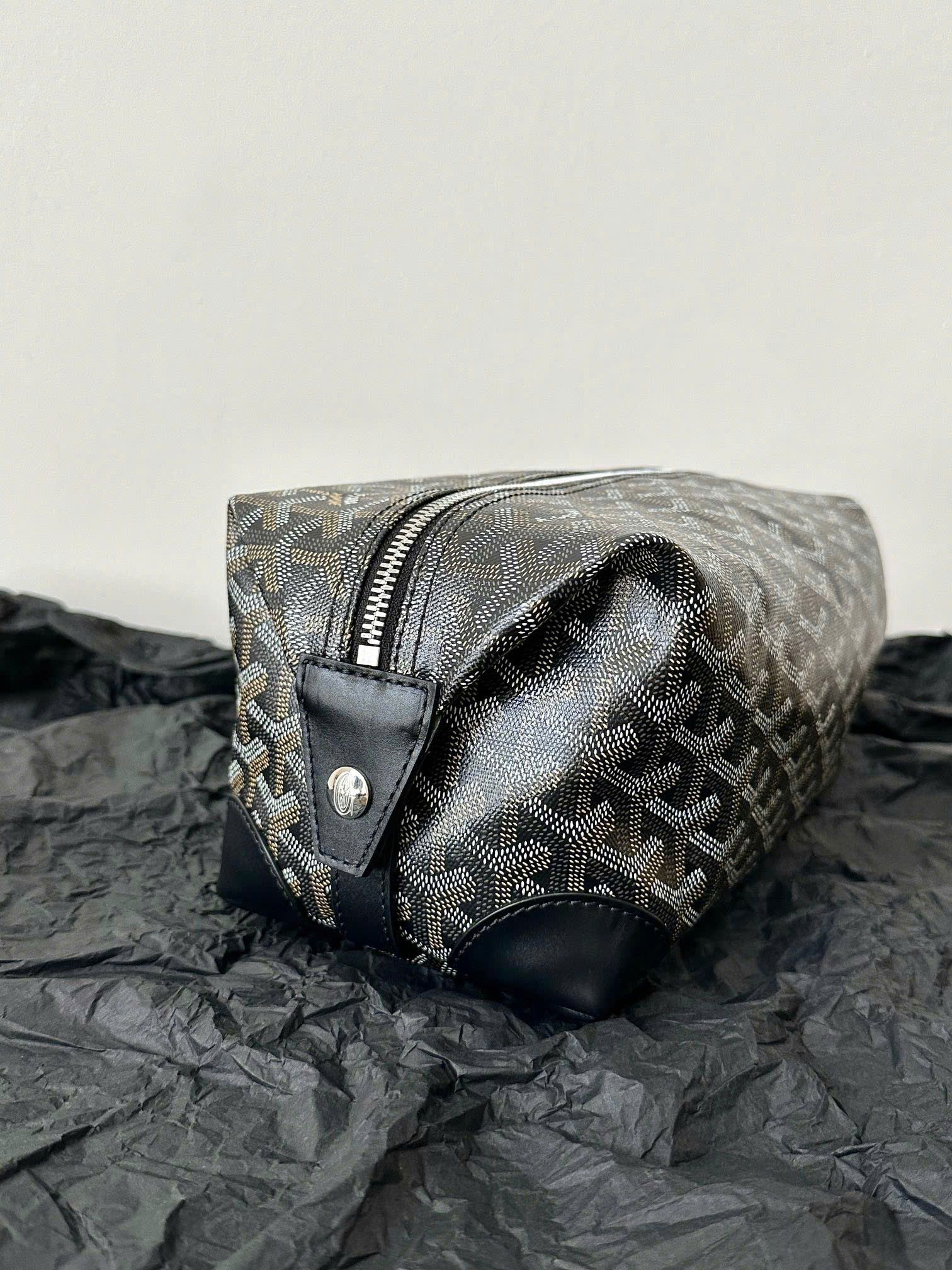 TÚI GOYARD BOEING 25 TOILET BAG (BLACK)