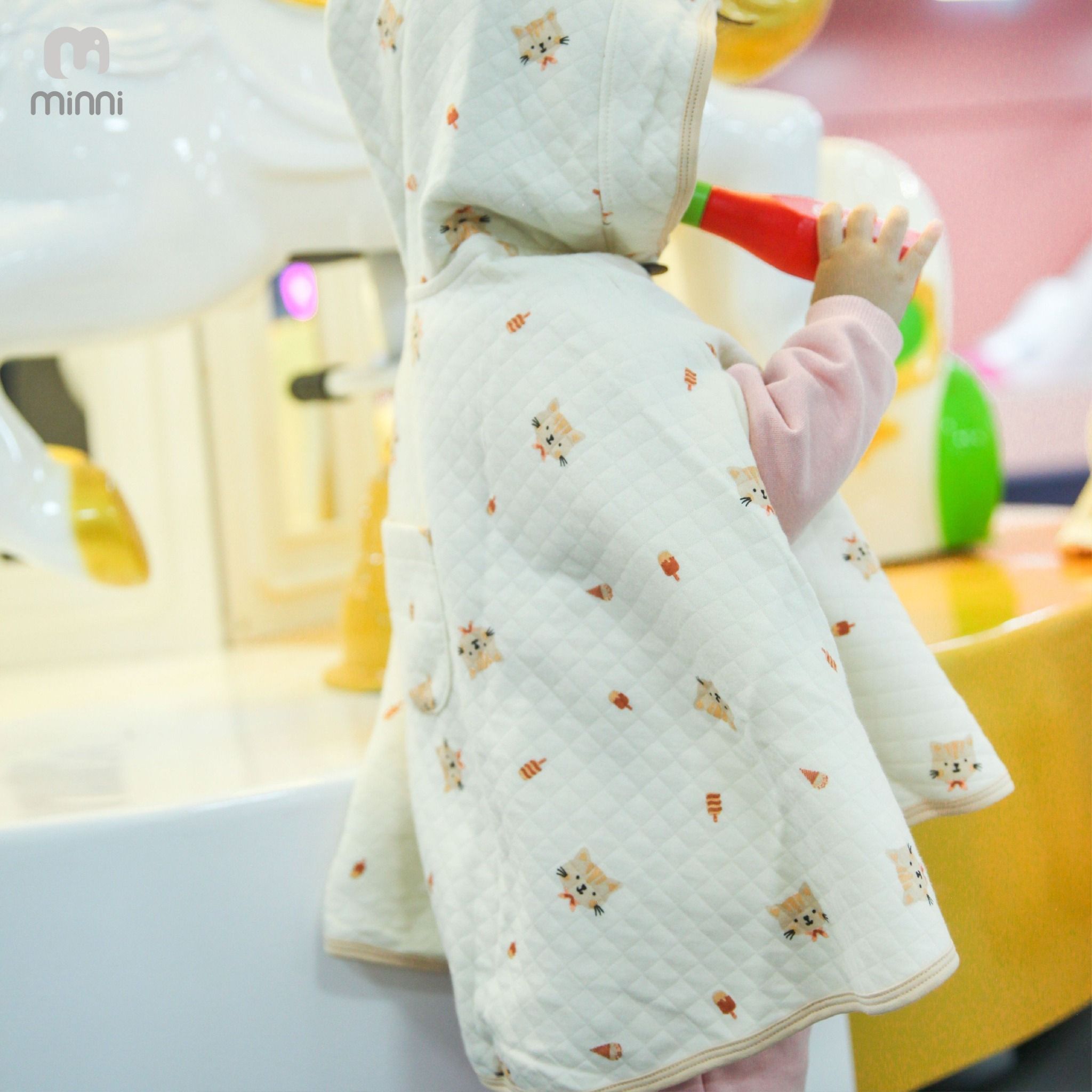  Áo Choàng Trần Bông Mini 0019 