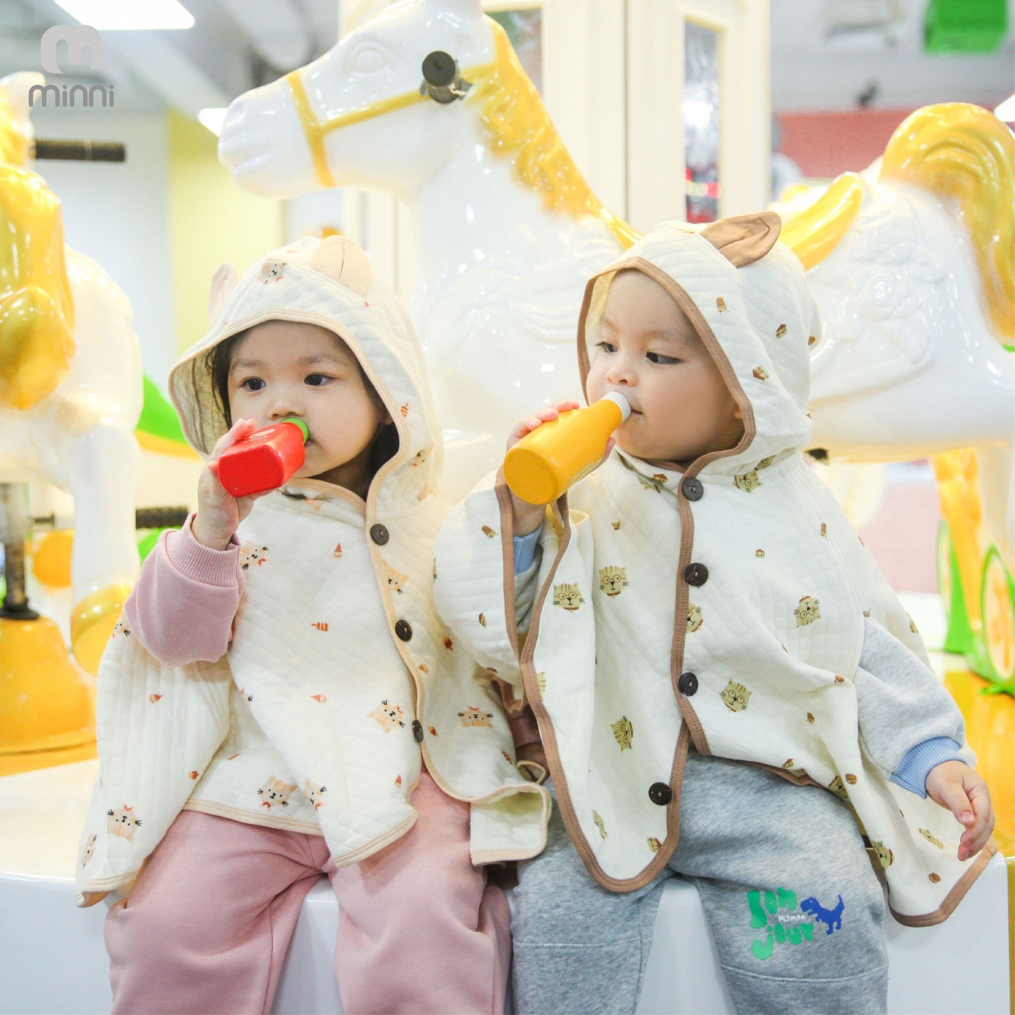 Áo Choàng Trần Bông Mini 0019
