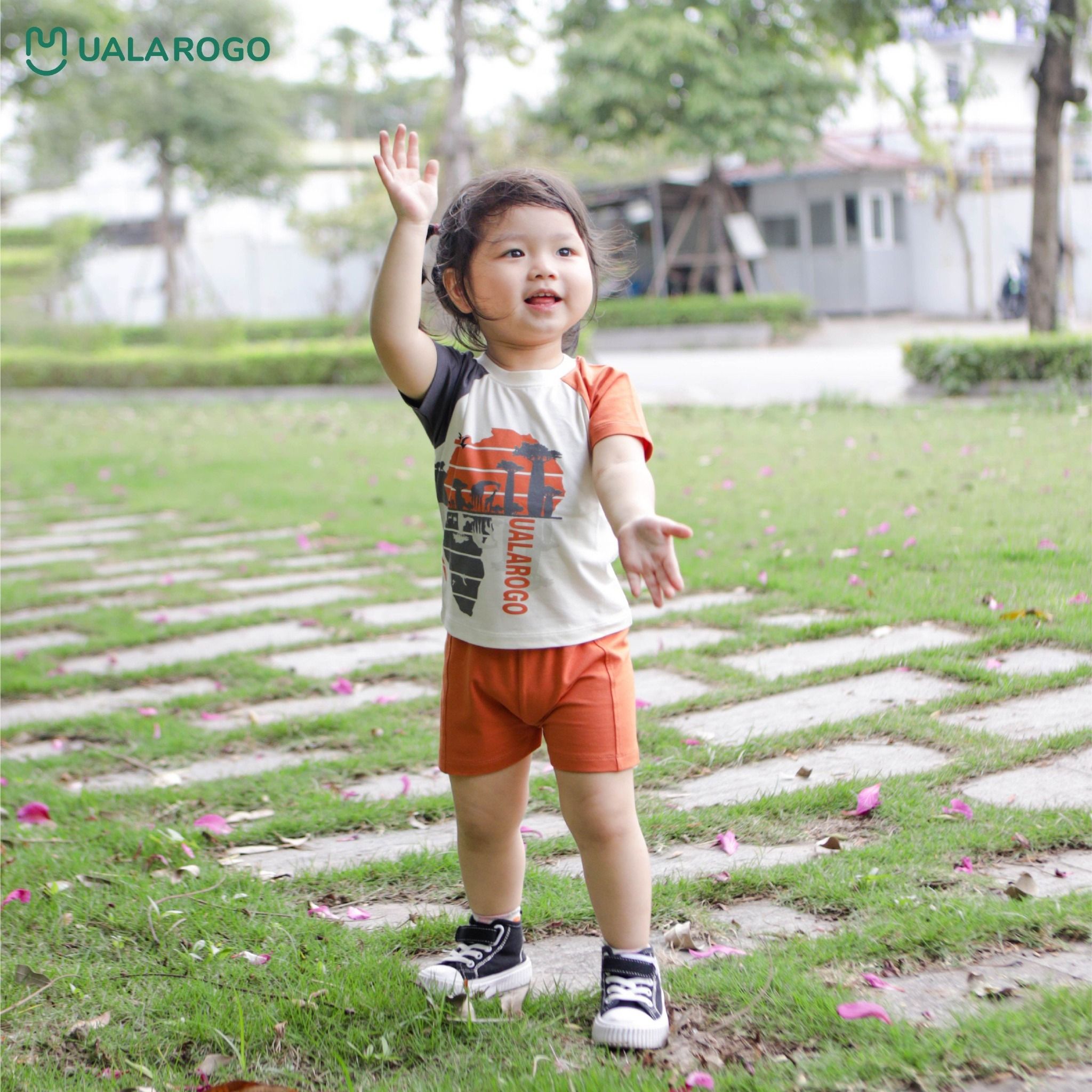 Bộ Cộc Tay Cotton Họa Tiết Rừng Nhiệt Đới UR 3647