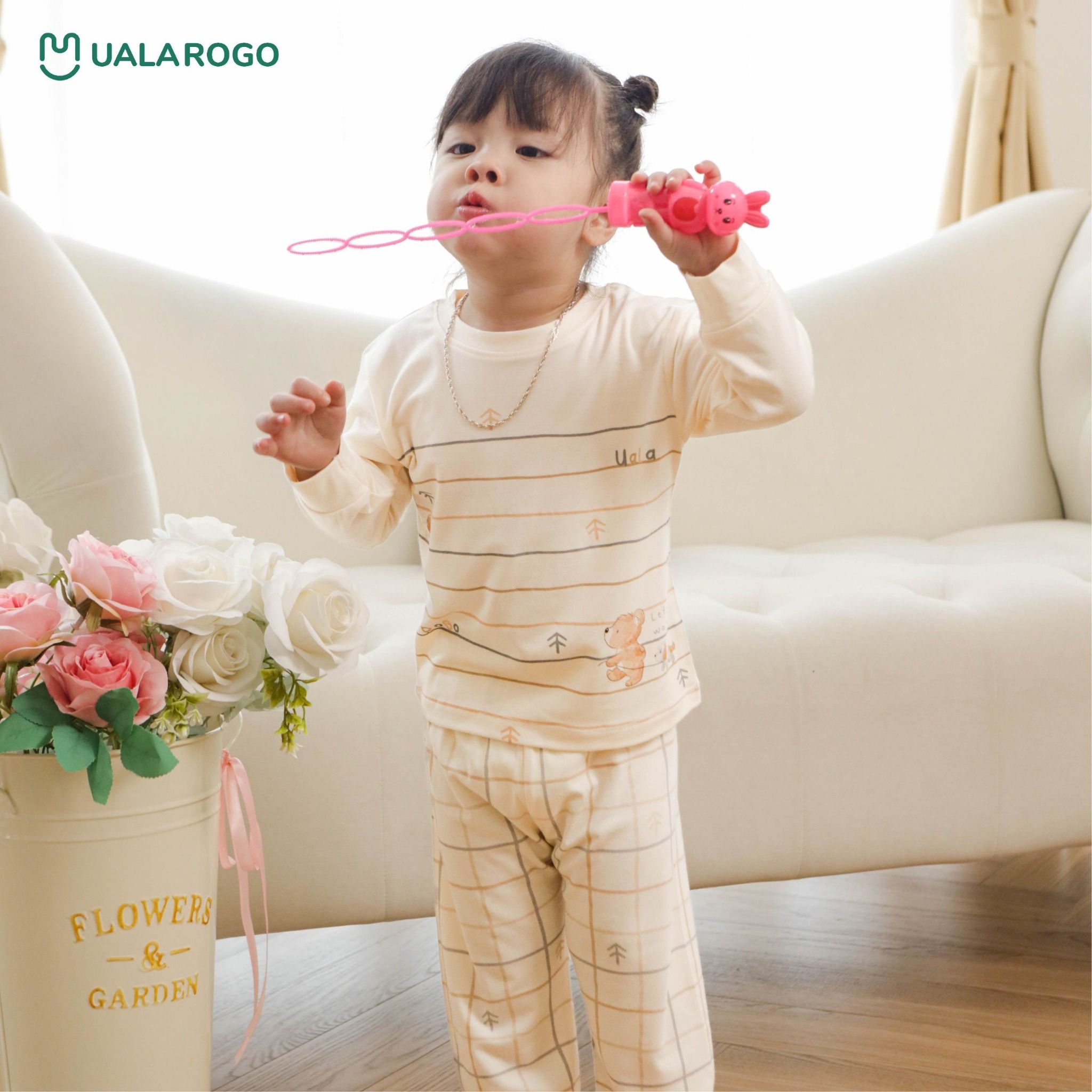 Bộ Quần Áo Dài Tay Ngôi Sao UR 2322